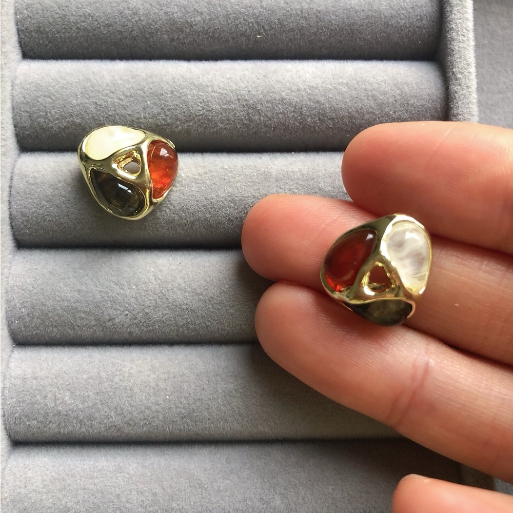 ✨Elegant Gold and Multicolor Earrings - Picture 4 of 8